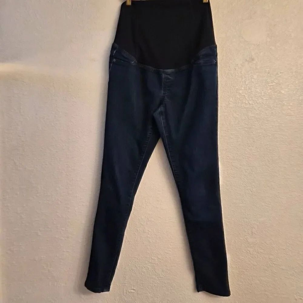 Ingrid & Isabel Maternity Jeggings: Comfy Stretchy Flattering Fit Essential